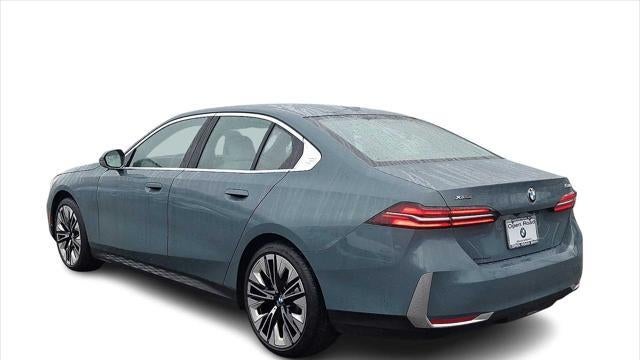 2025 BMW 5 Series 530i xDrive