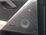 2025 5 Series Thumbnail 13