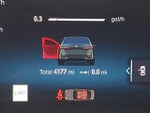 2025 5 Series Thumbnail 23