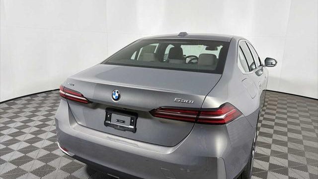 2026 BMW 5 Series 530i xDrive