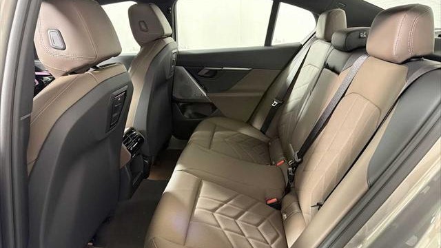 2026 BMW 5 Series 530i xDrive