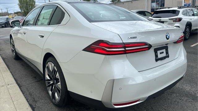 2027 BMW 5 Series 530i xDrive