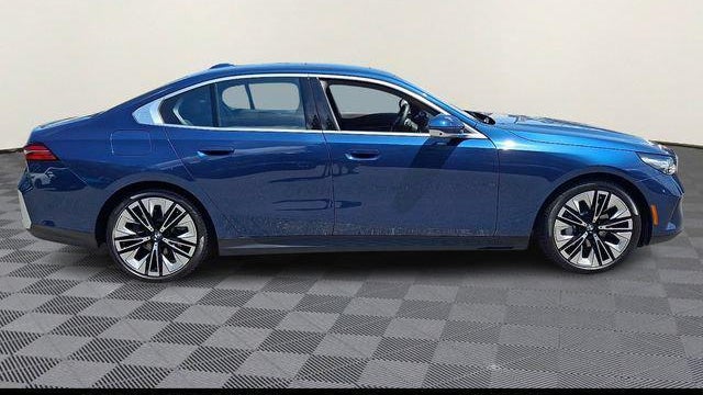 2024 BMW 5 Series 530i xDrive