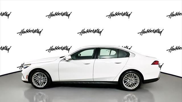 2025 BMW 5 Series 530i xDrive