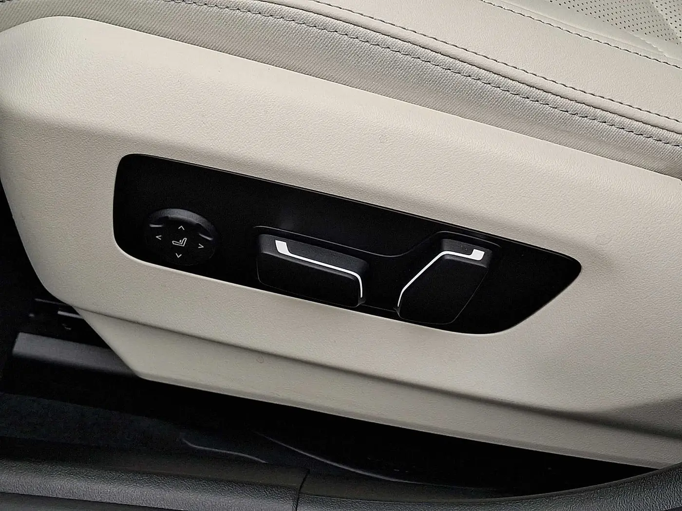 2026 BMW 530i - $59,457