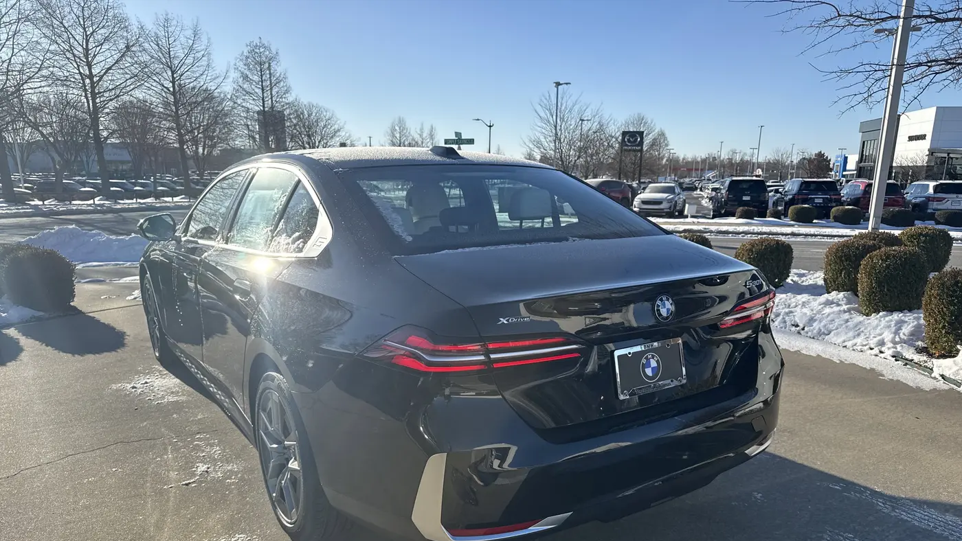2026 BMW 5 Series 530i xDrive