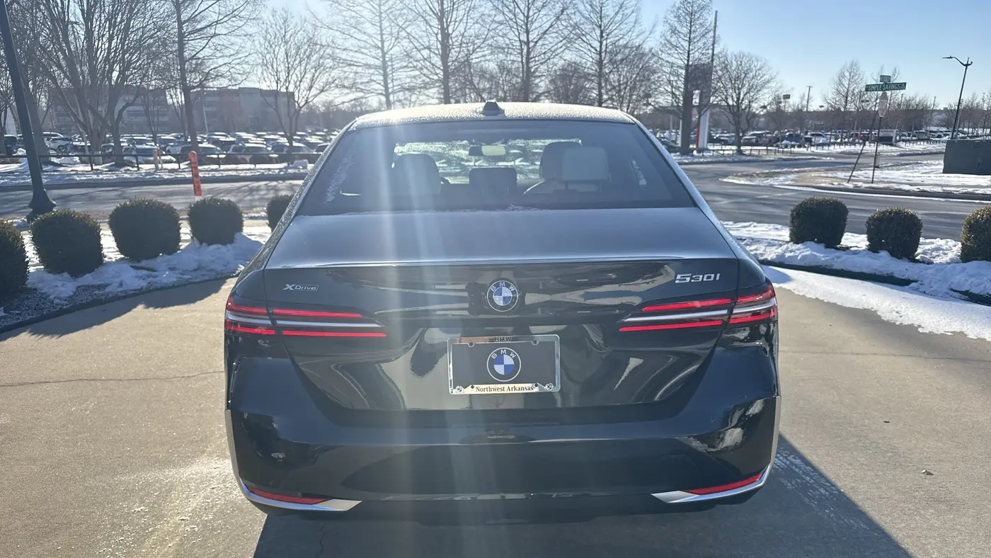 2026 BMW 5 Series 530i xDrive