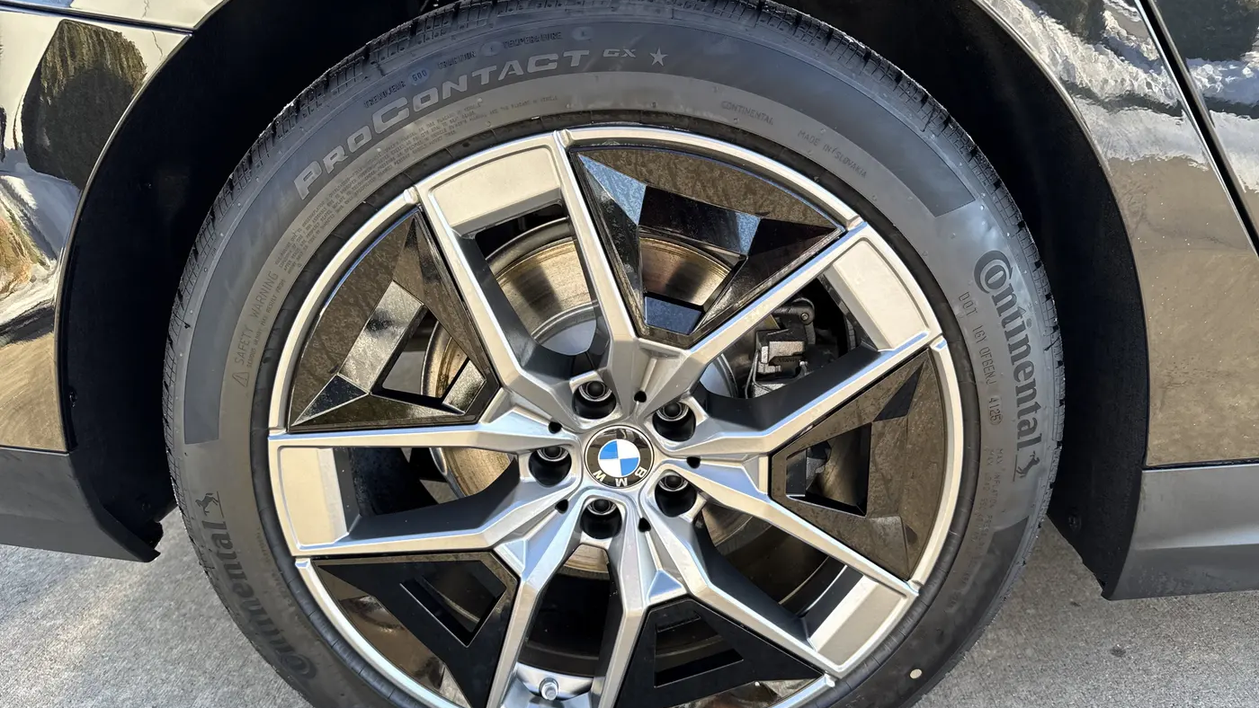 2026 BMW 5 Series 530i xDrive