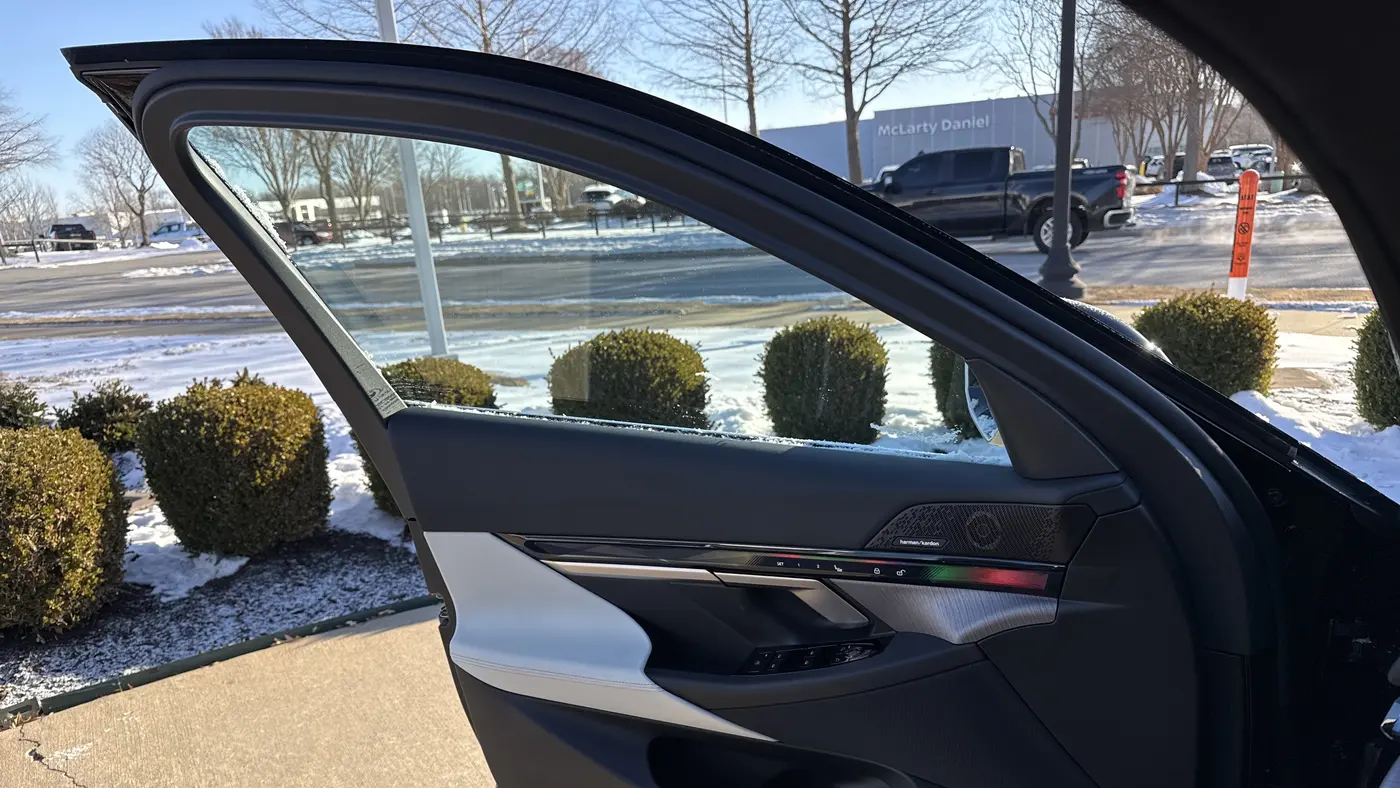2026 BMW 5 Series 530i xDrive