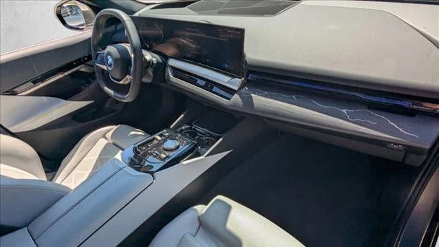 2024 BMW 5 Series 530i xDrive