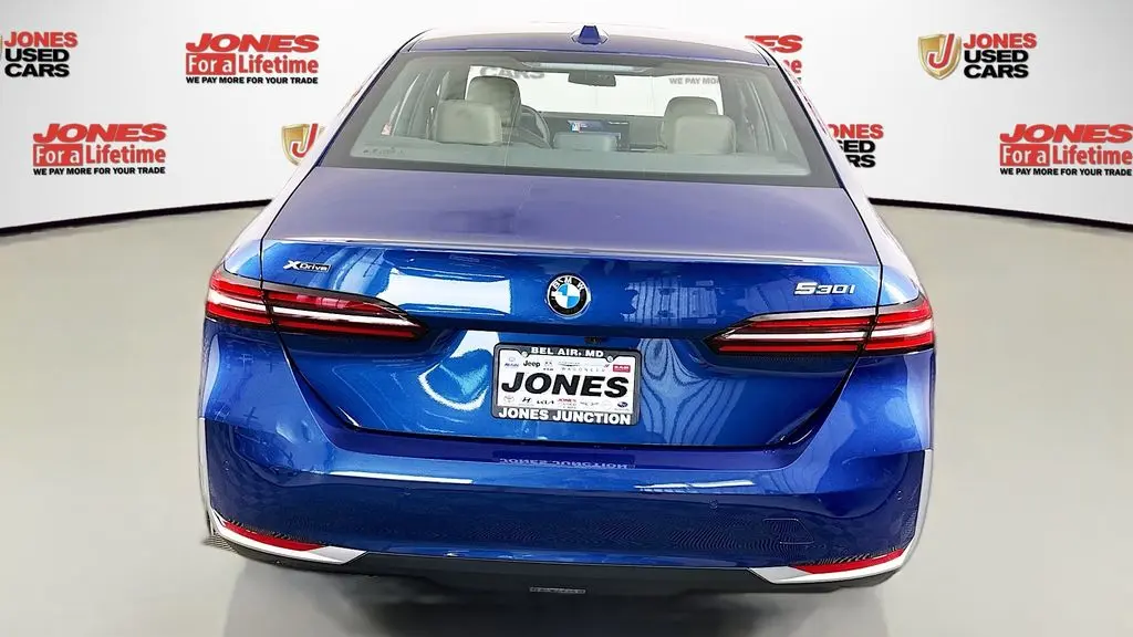 2026 BMW 5 Series 530i xDrive