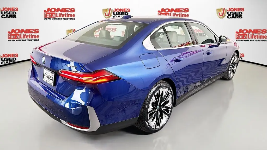 2026 BMW 5 Series 530i xDrive