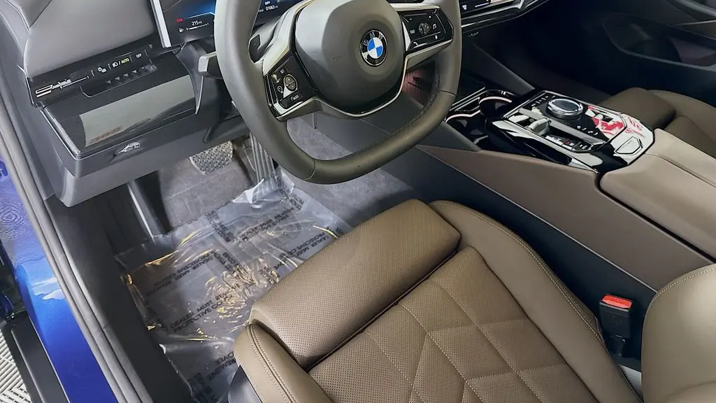 2026 BMW 5 Series 530i xDrive