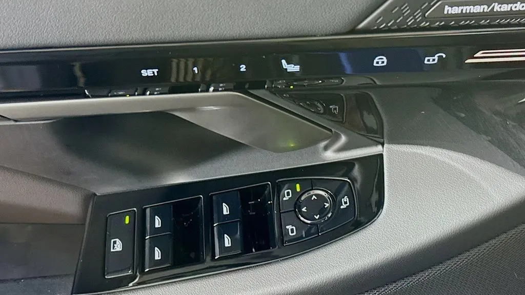 2026 BMW 5 Series 530i xDrive