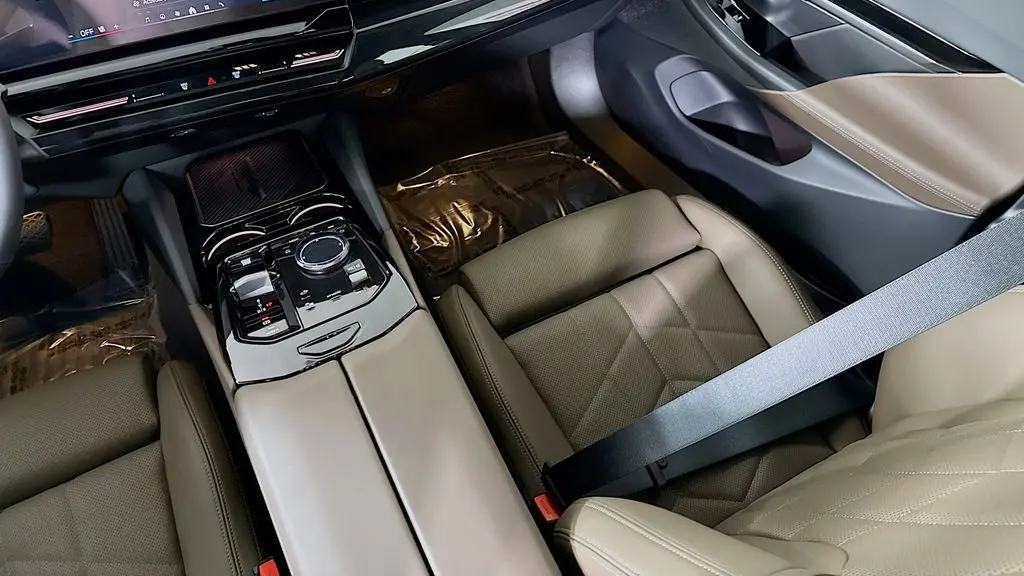 2026 BMW 5 Series 530i xDrive