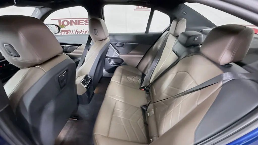 2026 BMW 5 Series 530i xDrive