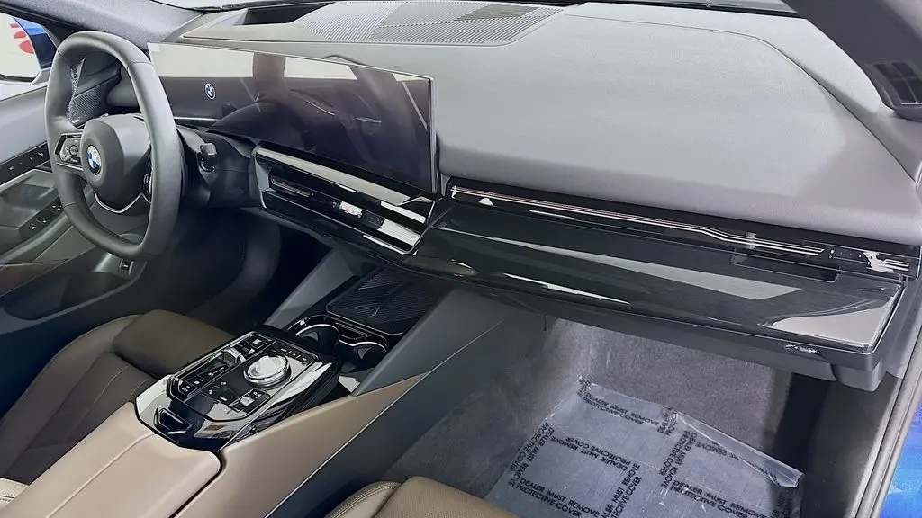 2026 BMW 5 Series 530i xDrive