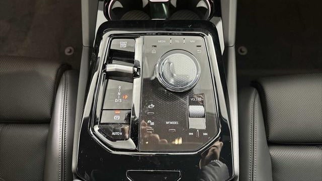 2026 BMW 5 Series 530i xDrive