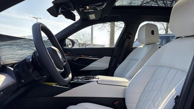 2026 BMW 5 Series 530i xDrive