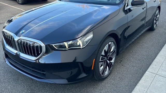 2026 BMW 5 Series 530i xDrive