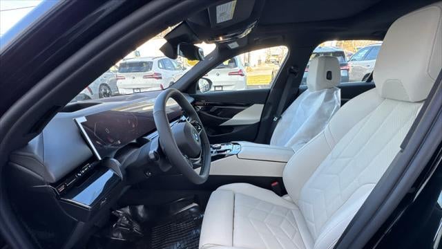 2026 BMW 5 Series 530i xDrive