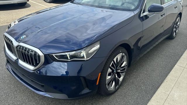 2026 BMW 5 Series 530i xDrive