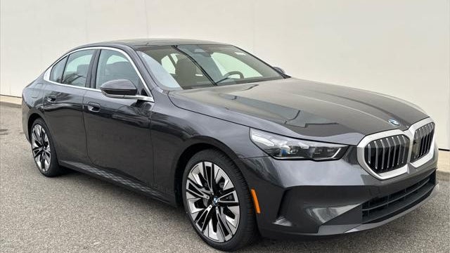 2026 BMW 5 Series 530i xDrive