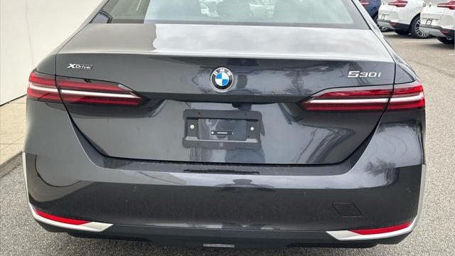2026 BMW 5 Series 530i xDrive