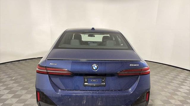 2026 BMW 5 Series 530i xDrive