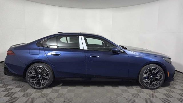 2026 BMW 5 Series 530i xDrive