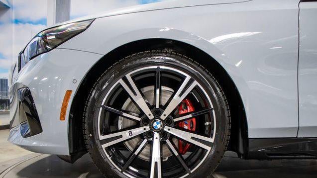 2027 BMW 5 Series 530i xDrive