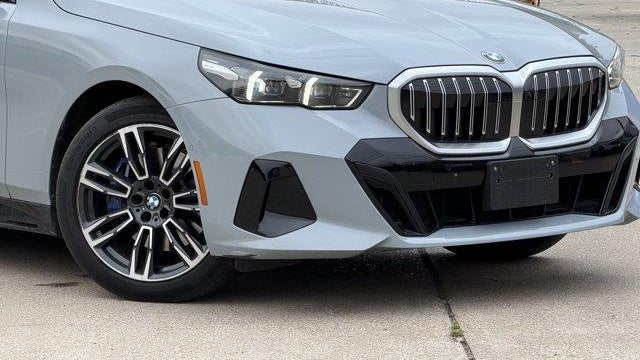2026 BMW 5 Series 530i xDrive