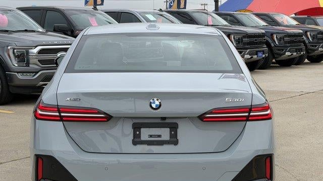 2026 BMW 5 Series 530i xDrive