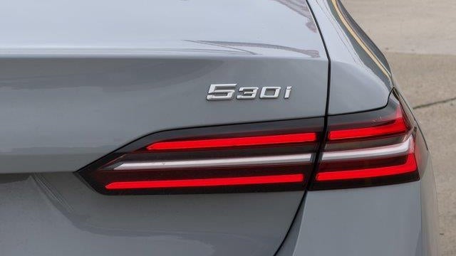 2026 BMW 5 Series 530i xDrive