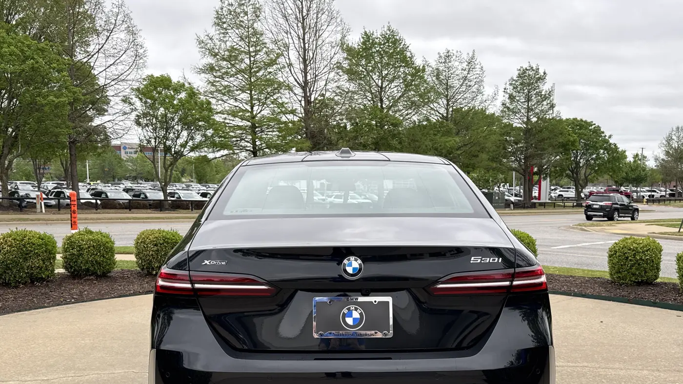 2026 BMW 5 Series 530i xDrive