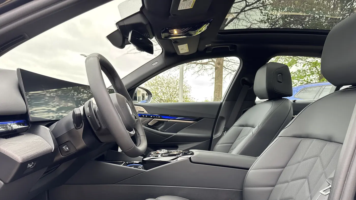 2026 BMW 5 Series 530i xDrive