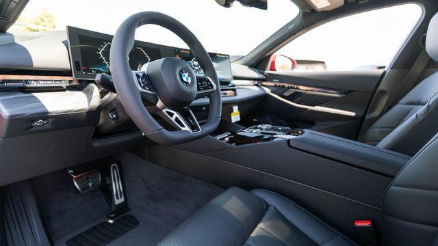 2027 BMW 5 Series 530i xDrive