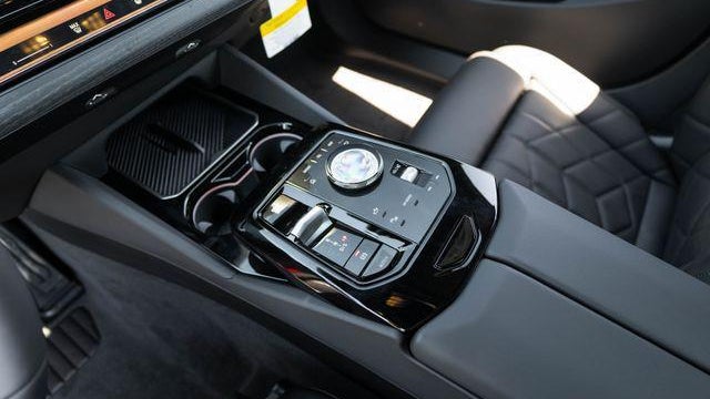 2027 BMW 5 Series 530i xDrive