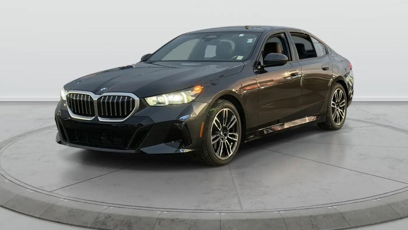 2026 BMW 5 Series 530i xDrive