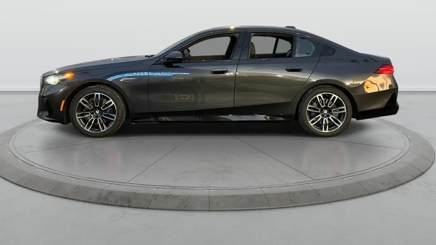 2026 BMW 5 Series 530i xDrive