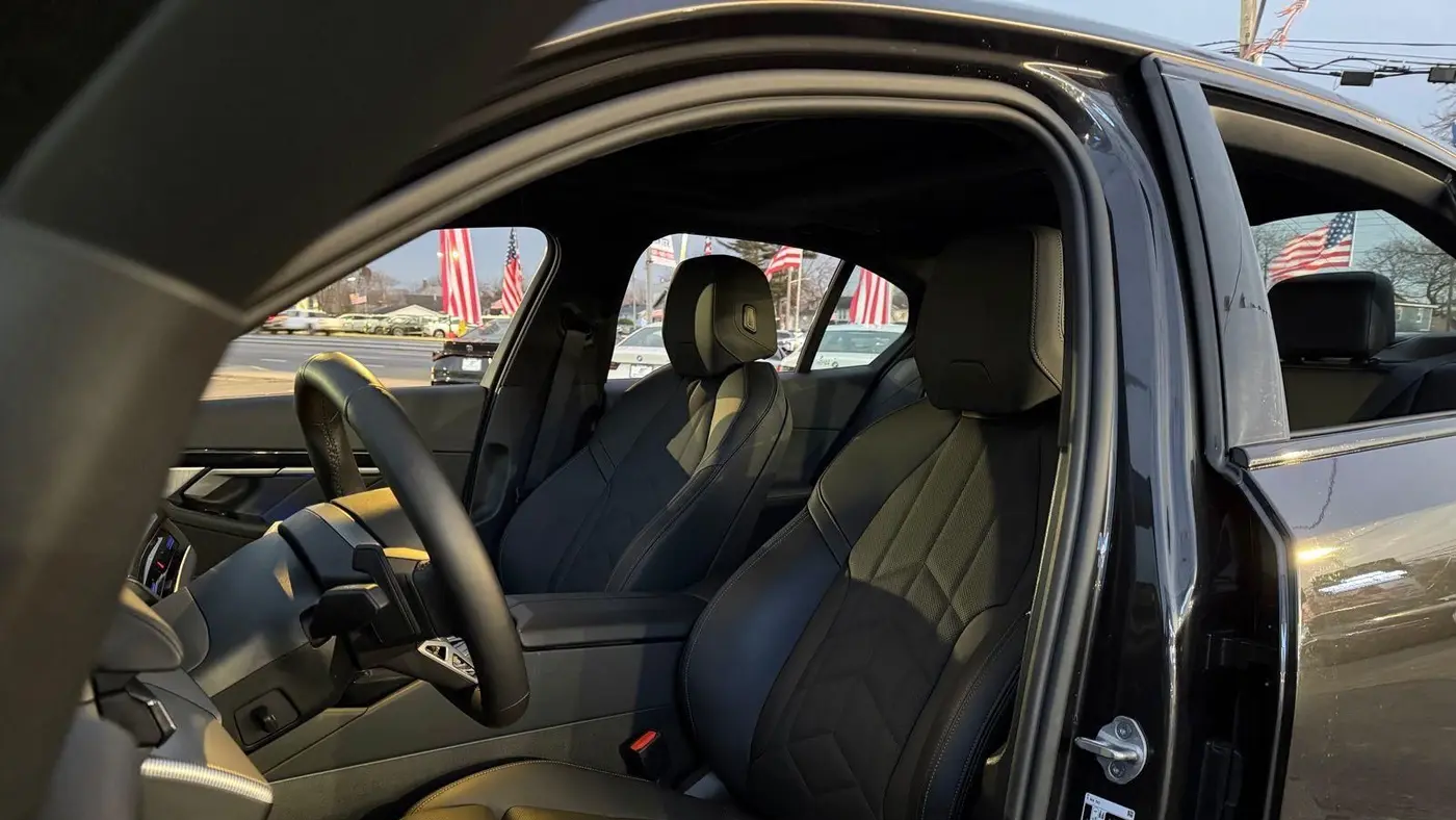 2026 BMW 5 Series 530i xDrive