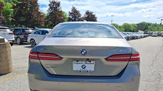 2025 BMW 5 Series 530i xDrive