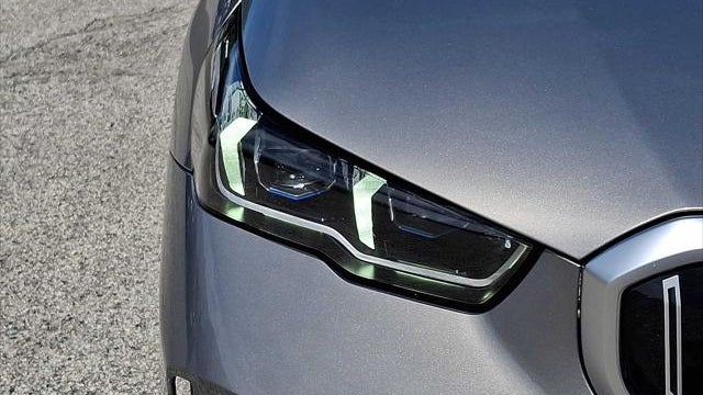 2025 BMW 5 Series 530i xDrive