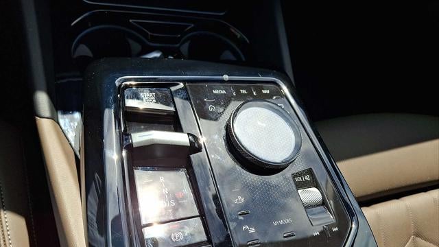 2025 BMW 5 Series 530i xDrive