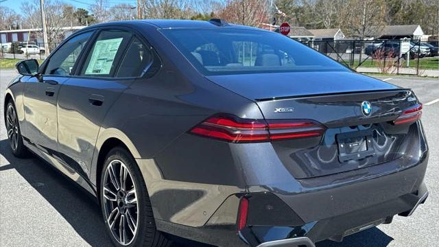 2027 BMW 5 Series 530i xDrive