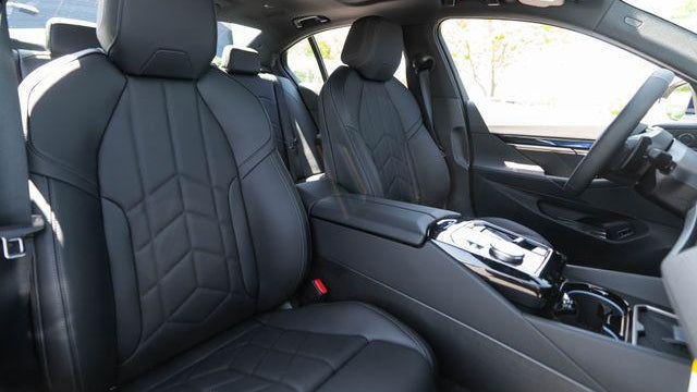 2027 BMW 5 Series 530i xDrive