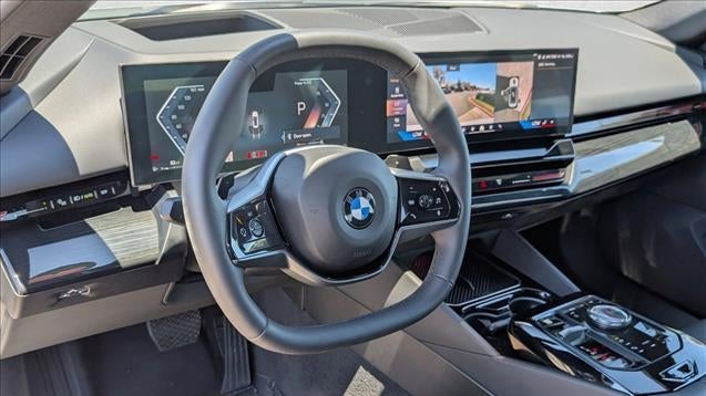 2025 BMW 5 Series 530i xDrive