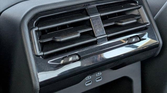 2025 BMW 5 Series 530i xDrive