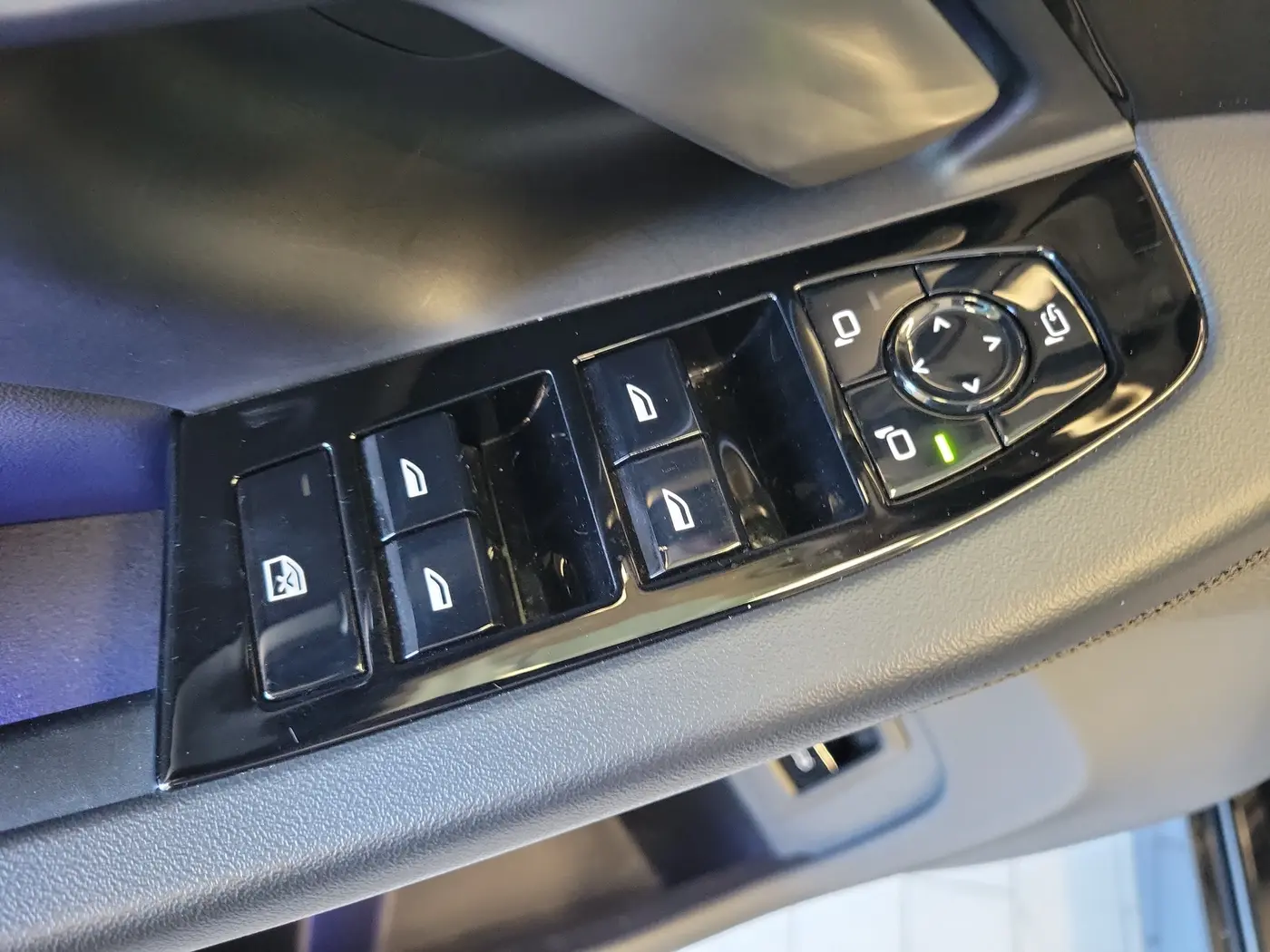 2026 BMW 530i - $52,995