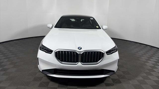 2026 BMW 5 Series 530i xDrive